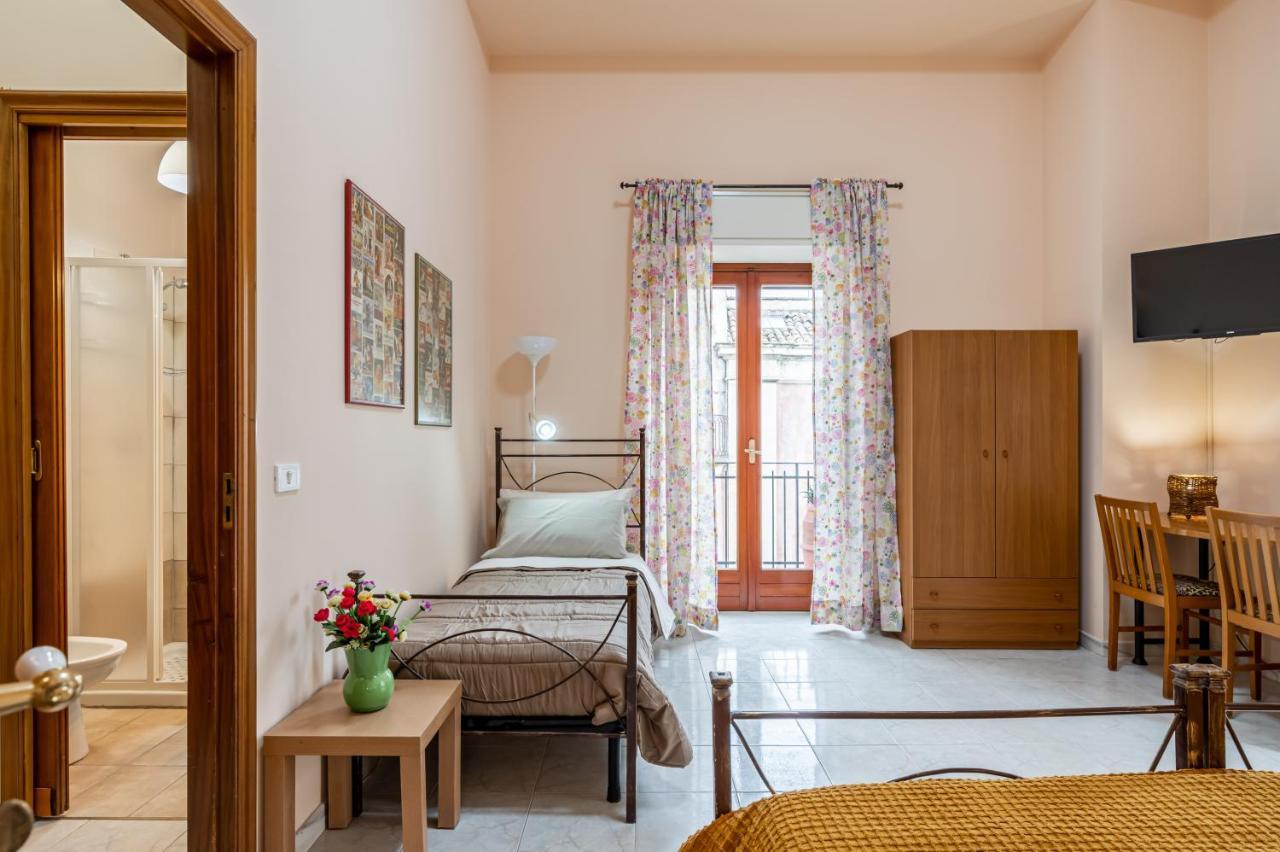Catania Central And Comfy Apartments Eksteriør bilde
