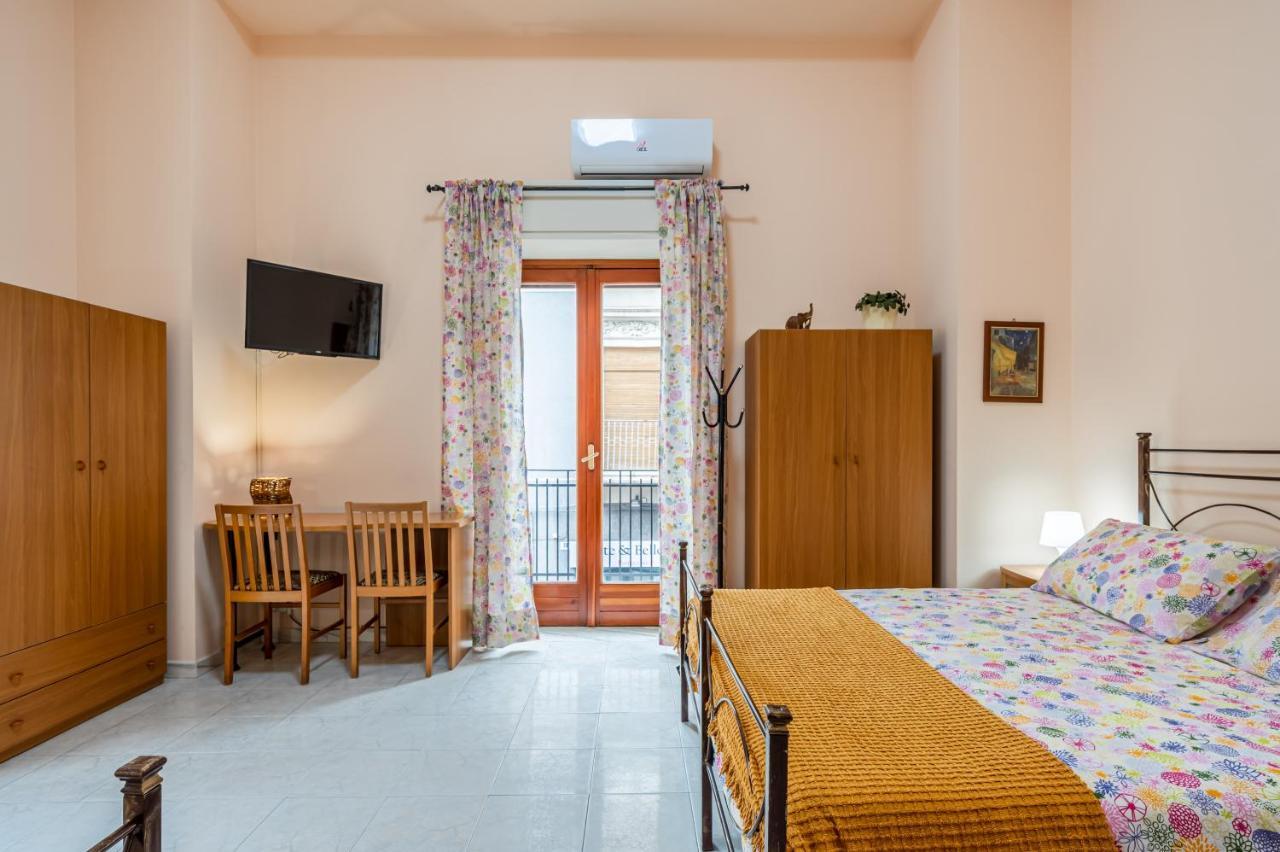 Catania Central And Comfy Apartments Eksteriør bilde